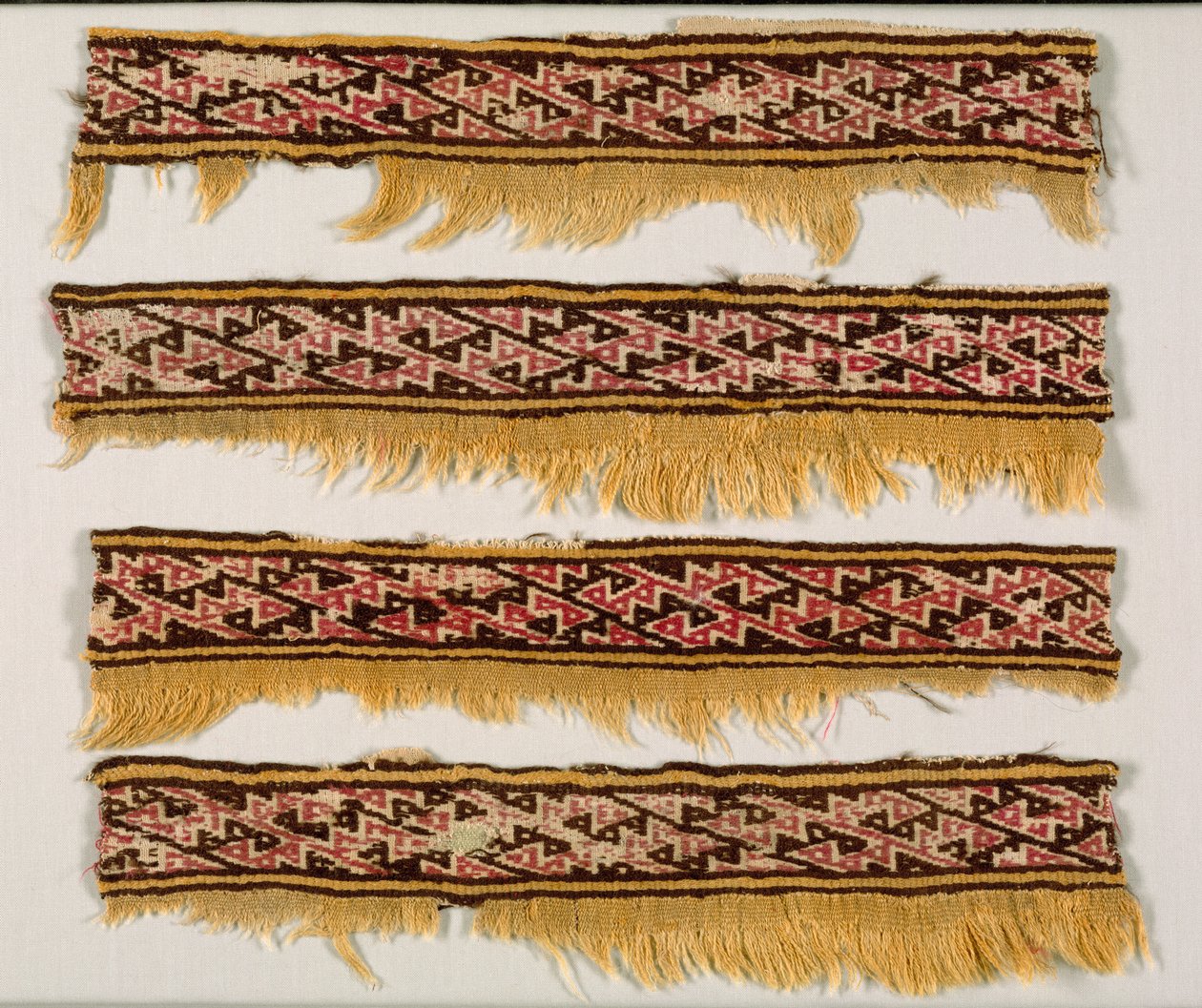 Cztery pasy graniczne, c. 1100-1400. autorstwa Unbekannt