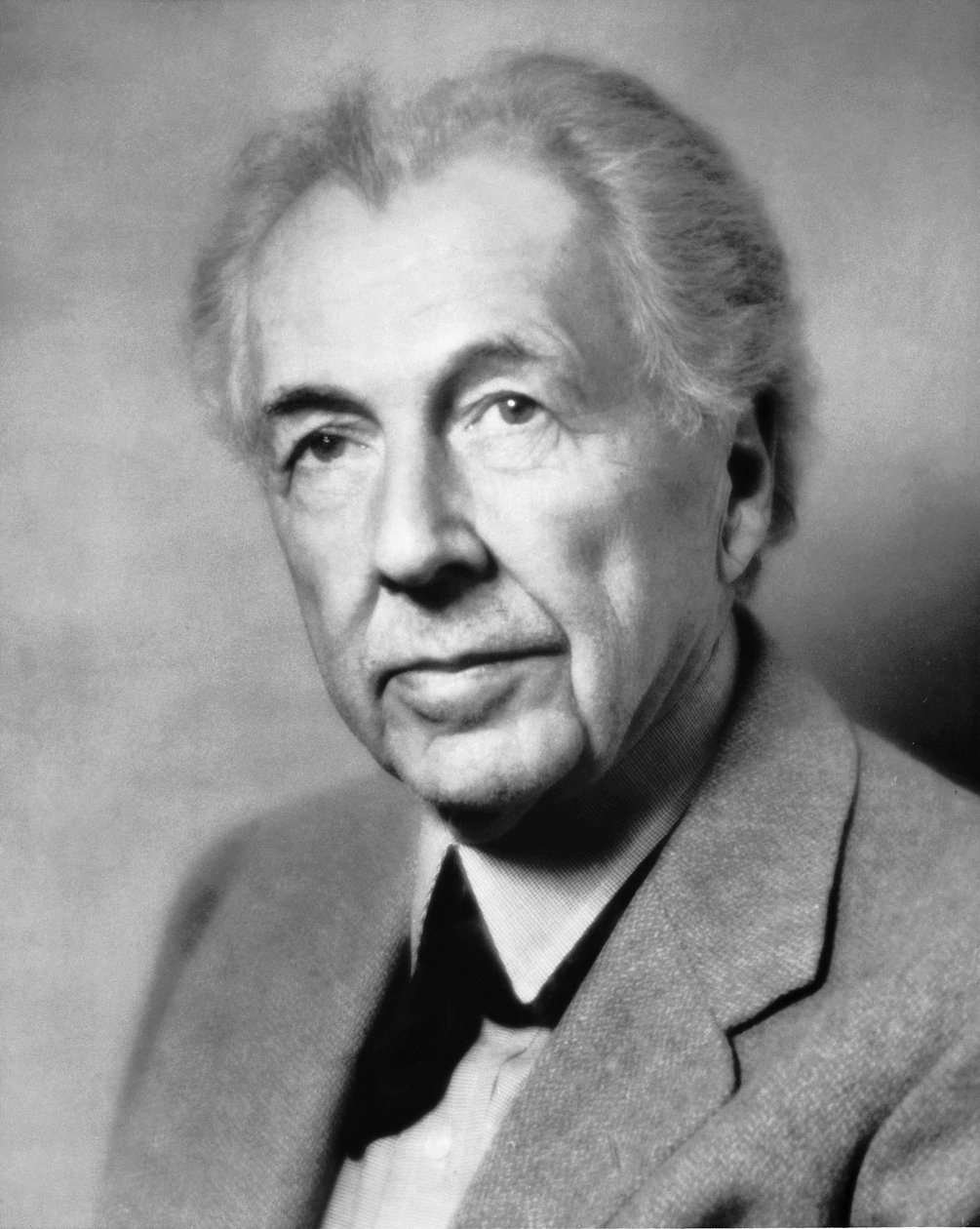 Frank Lloyd Wright (zdjęcie czarno-białe) autorstwa Unbekannt