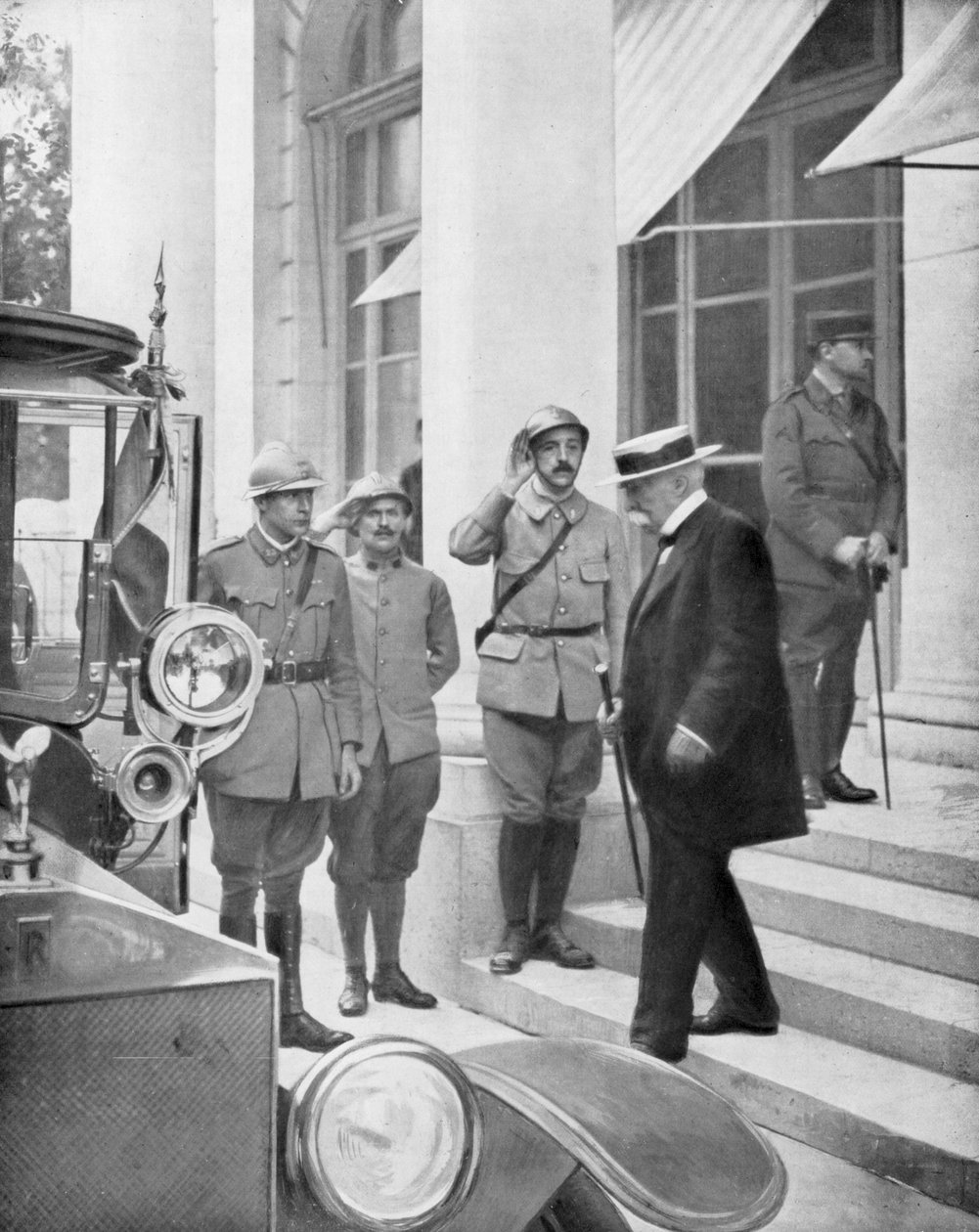 Premier Francji Georges Clemenceau w Wersalu, Francja 3 czerwca 1918 r autorstwa Unbekannt