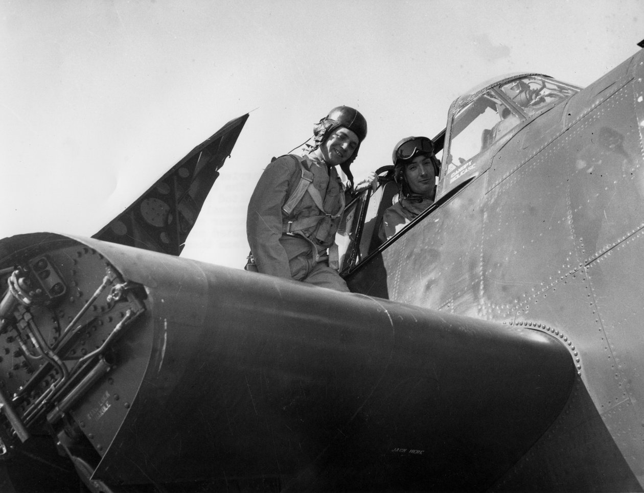 Francuski personel lotniczy szkolony w morskiej stacji lotniczej Quonset, Rhode Island, USA, 1951 r. autorstwa Unbekannt