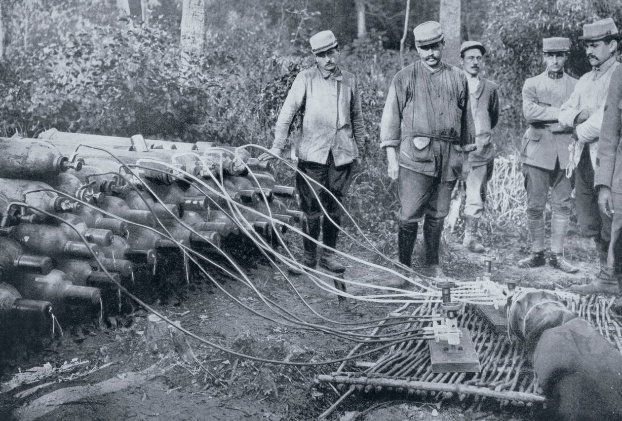 Żołnierze francuscy z butlami gazowymi, I wojna światowa, 1915 autorstwa Unbekannt