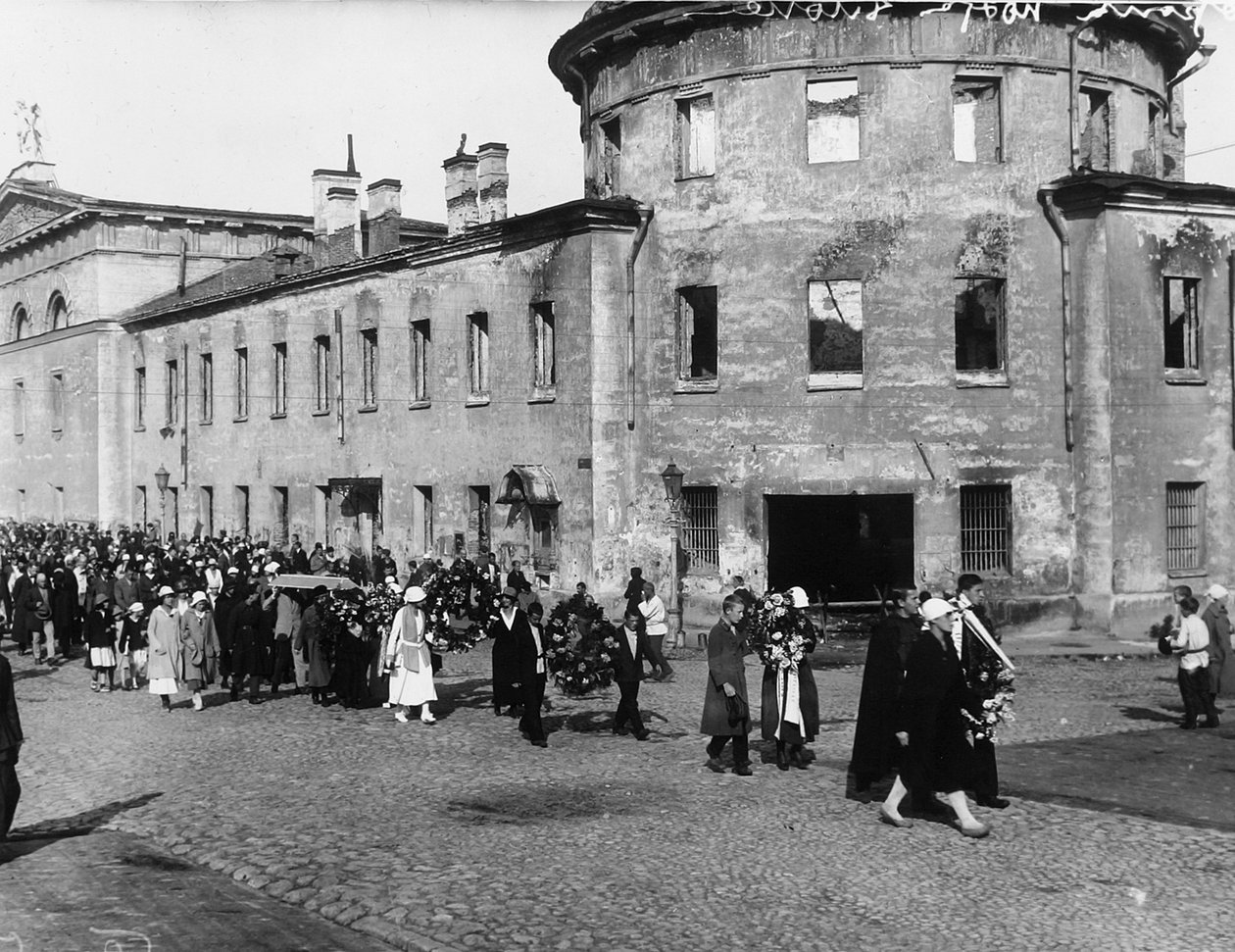Kondukt żałobny poety Aleksandra Błoka, Piotrogród, Rosja, 10 sierpnia 1921 autorstwa Unbekannt