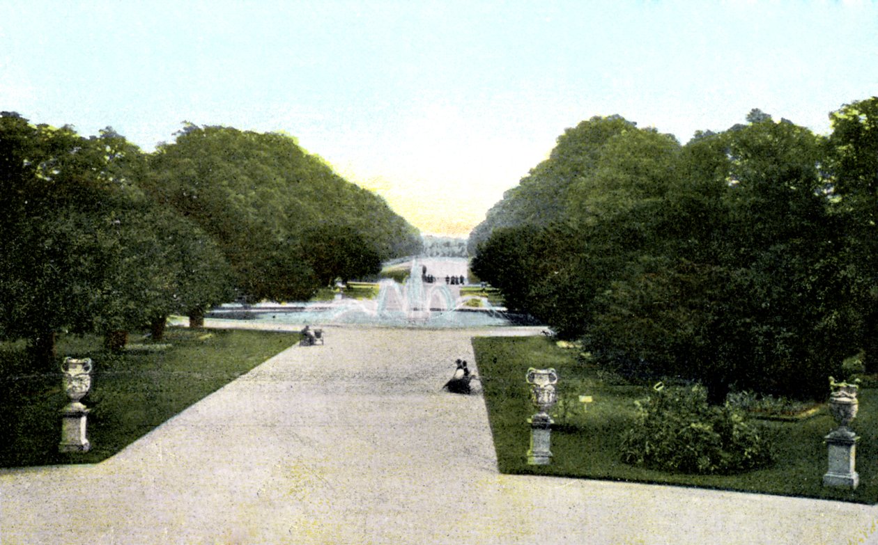 Ogrody Pałacu Hampton Court, Londyn, XX wiek. autorstwa Unbekannt