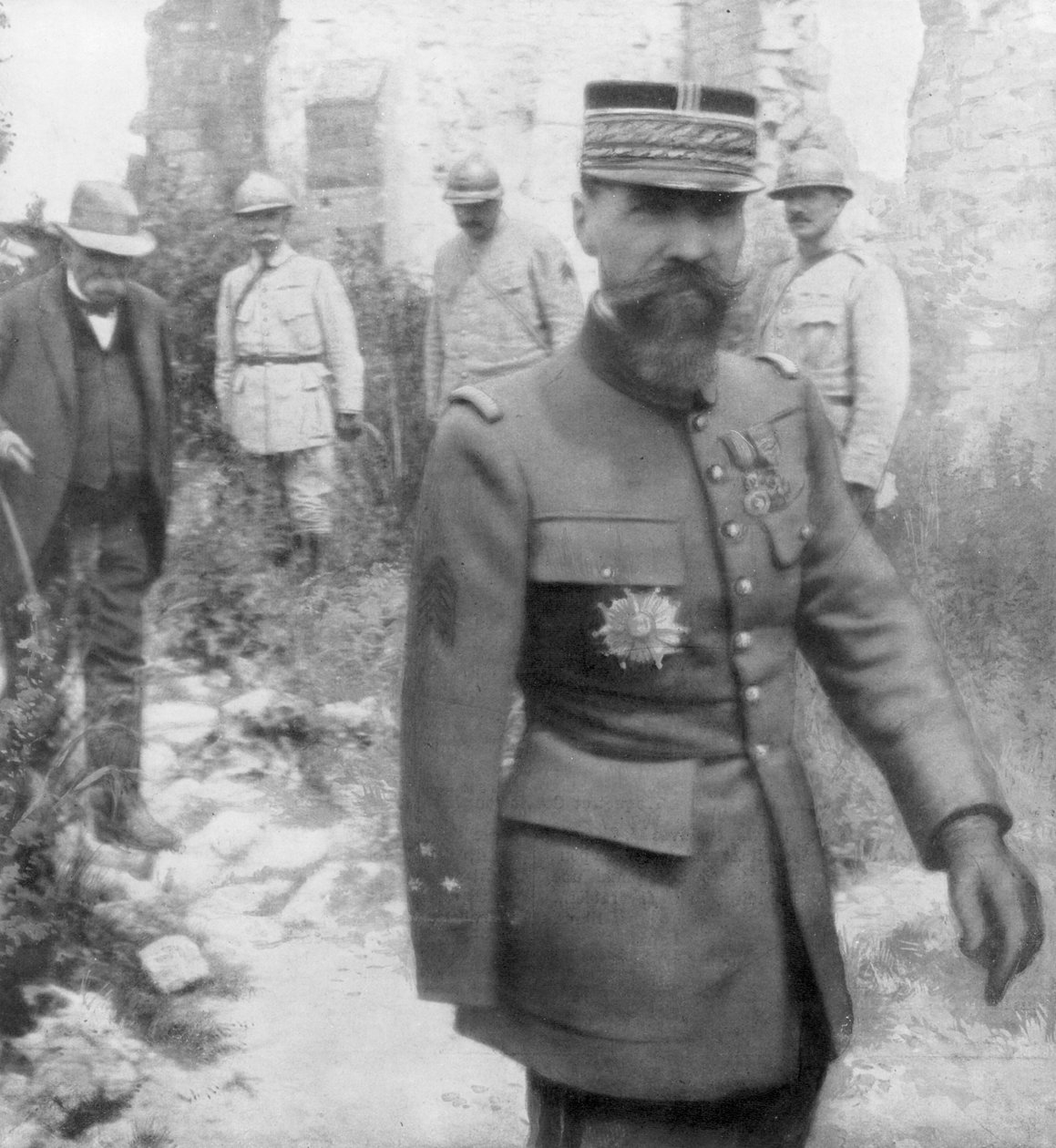 Georges Clemenceau i generał Gouraud, 6 lipca 1918 r. autorstwa Unbekannt