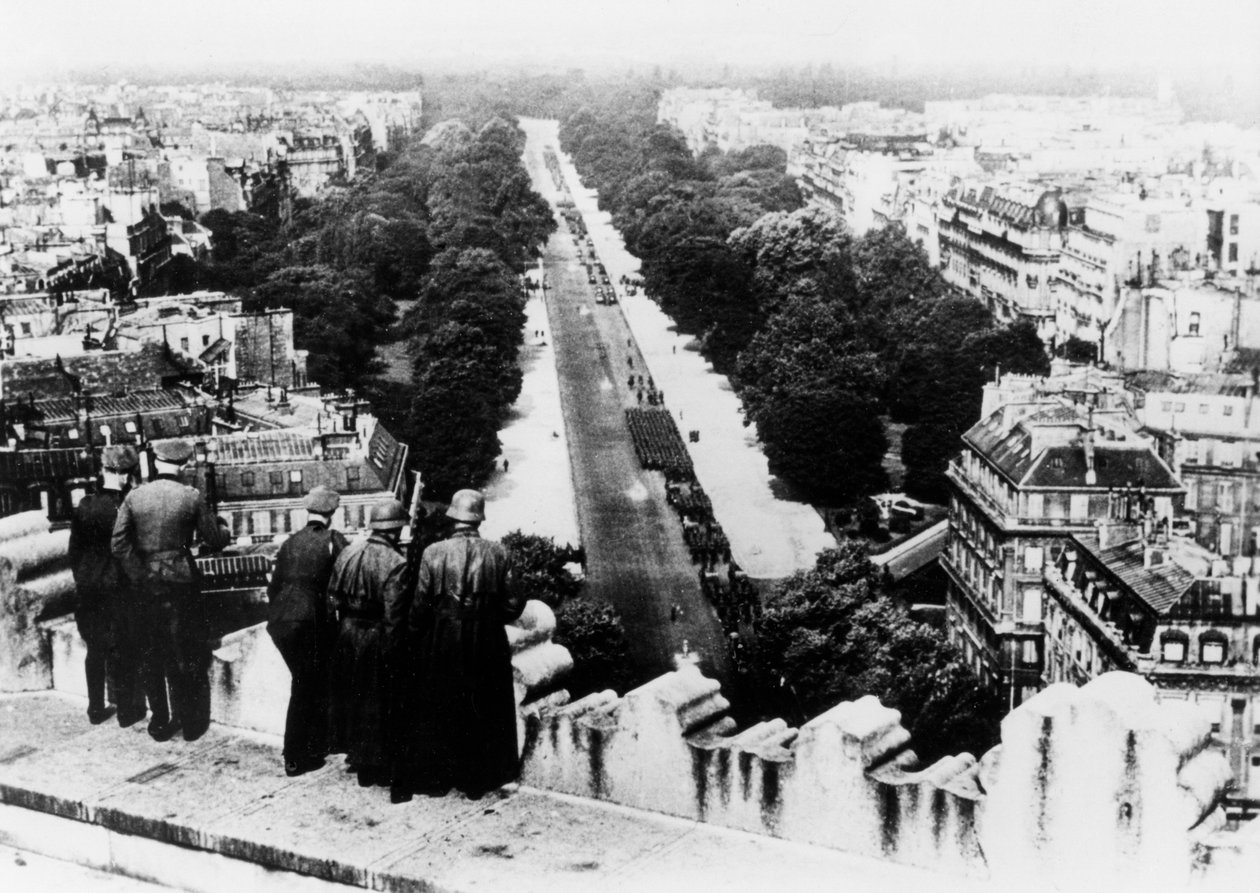 Niemiecka defilada wojskowa w Paryżu, czerwiec 1940 autorstwa Unbekannt