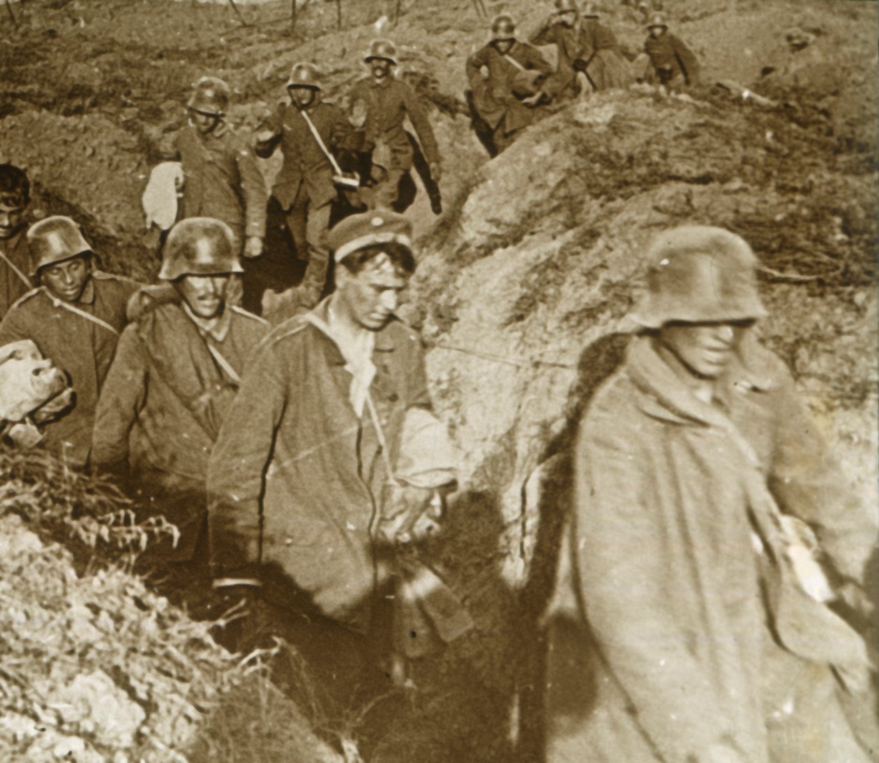 Żołnierze niemieccy, Bois des Chevaliers, Vaux, północna Francja, c1914-c1918 autorstwa Unbekannt