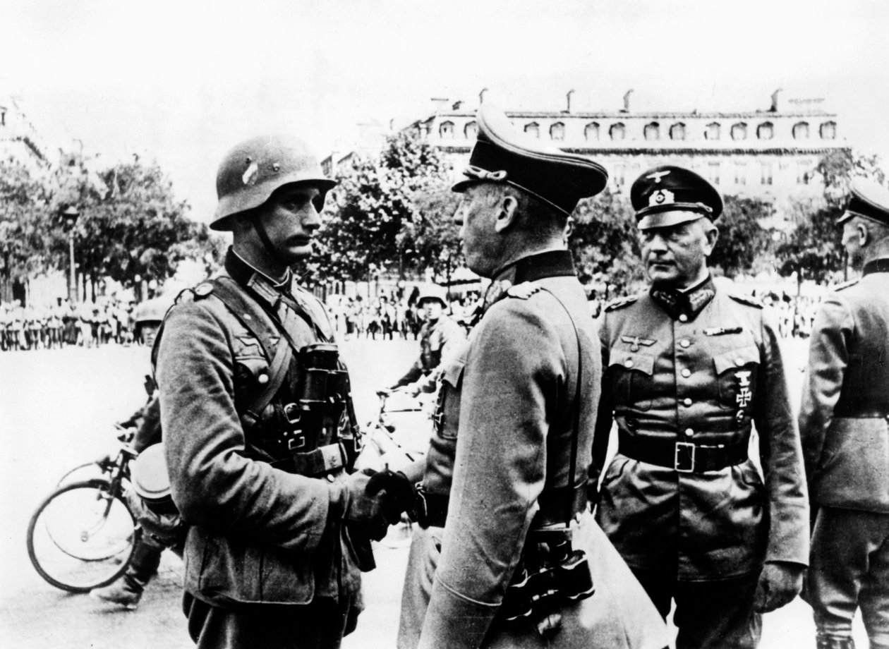 Niemiecka parada zwycięstwa po zdobyciu Paryża, czerwiec 1940 autorstwa Unbekannt