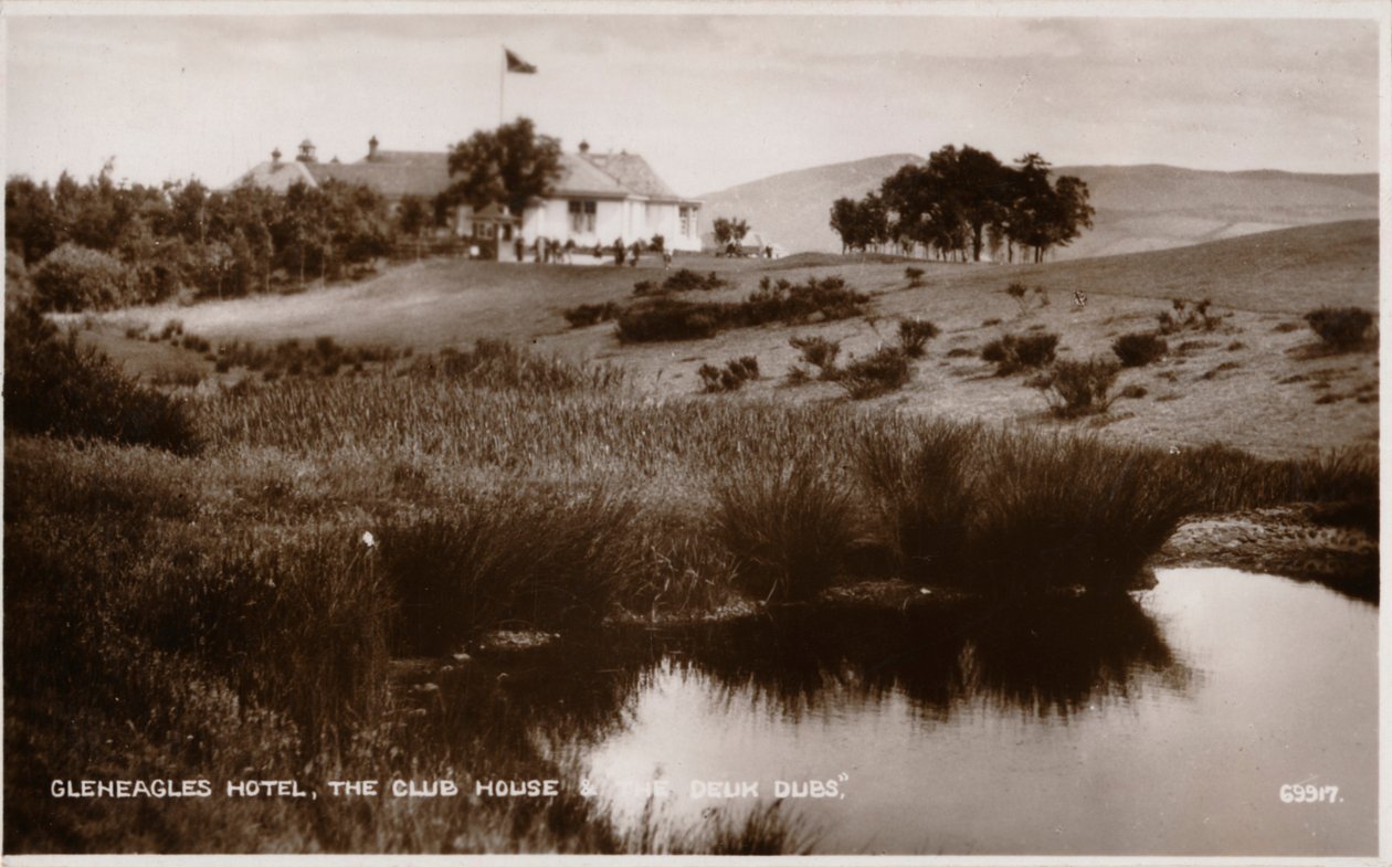 Gleneagles Hotel, The Club House & The Deuk Dubs, ok. 1930 autorstwa Unbekannt