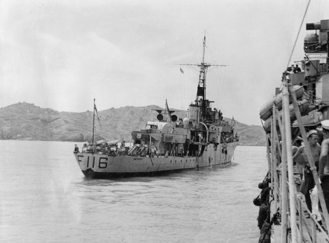 HMS Amethyst, po akcji na Jangcy, 20 kwietnia 1949 autorstwa Unbekannt
