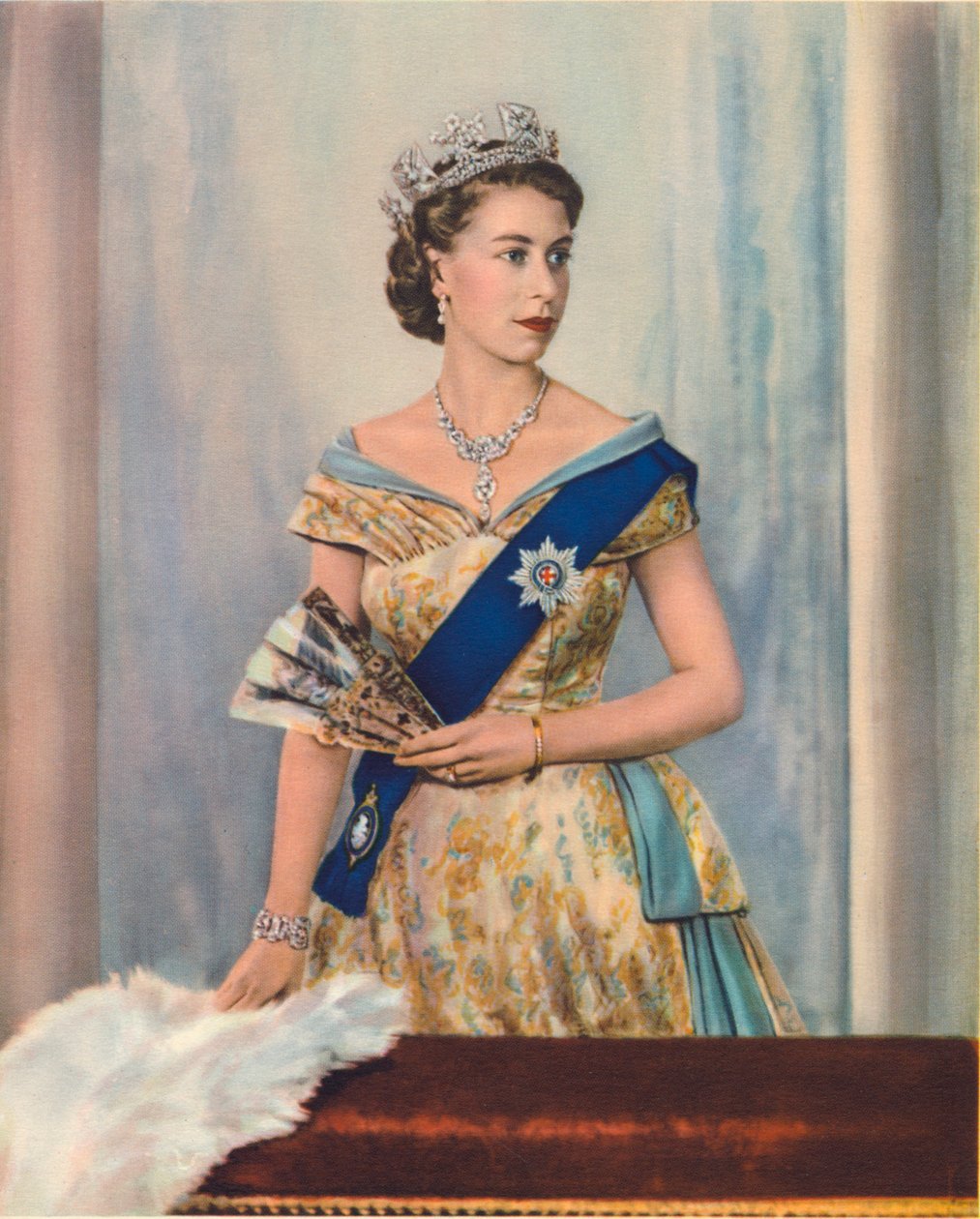 Jej Wysokość Królowa Elżbieta II, c1953 autorstwa Unbekannt