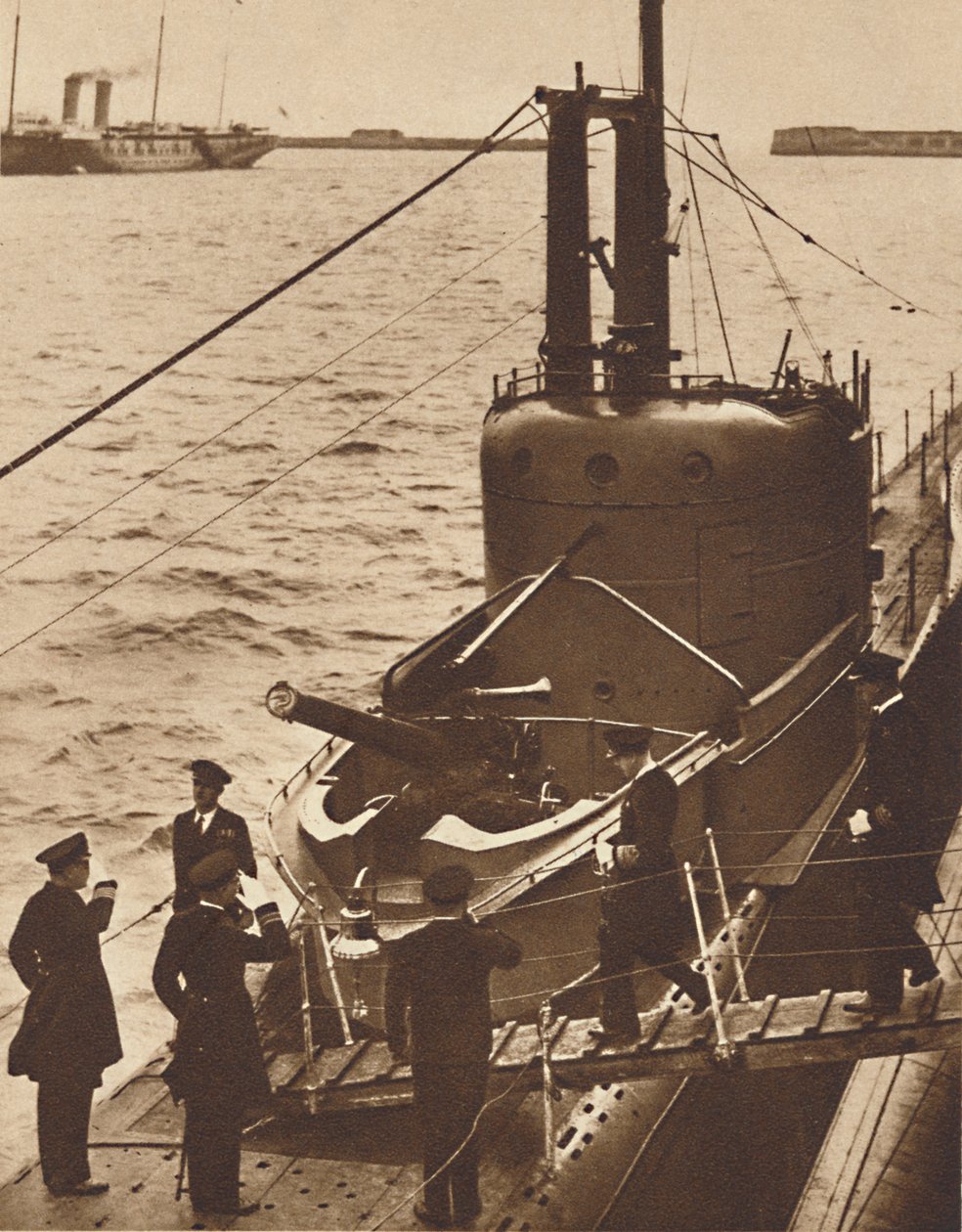 Wizyta we flocie macierzystej – Król Edward wchodzi na pokład okrętu podwodnego Narwhal, 1936 1937 autorstwa Unbekannt