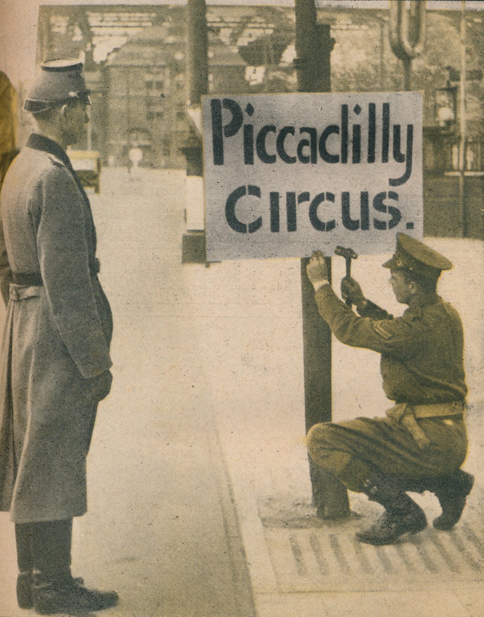 W Hamburgu, cztery dni przed bezwarunkową kapitulacją Niemiec, 1945 r. autorstwa Unbekannt