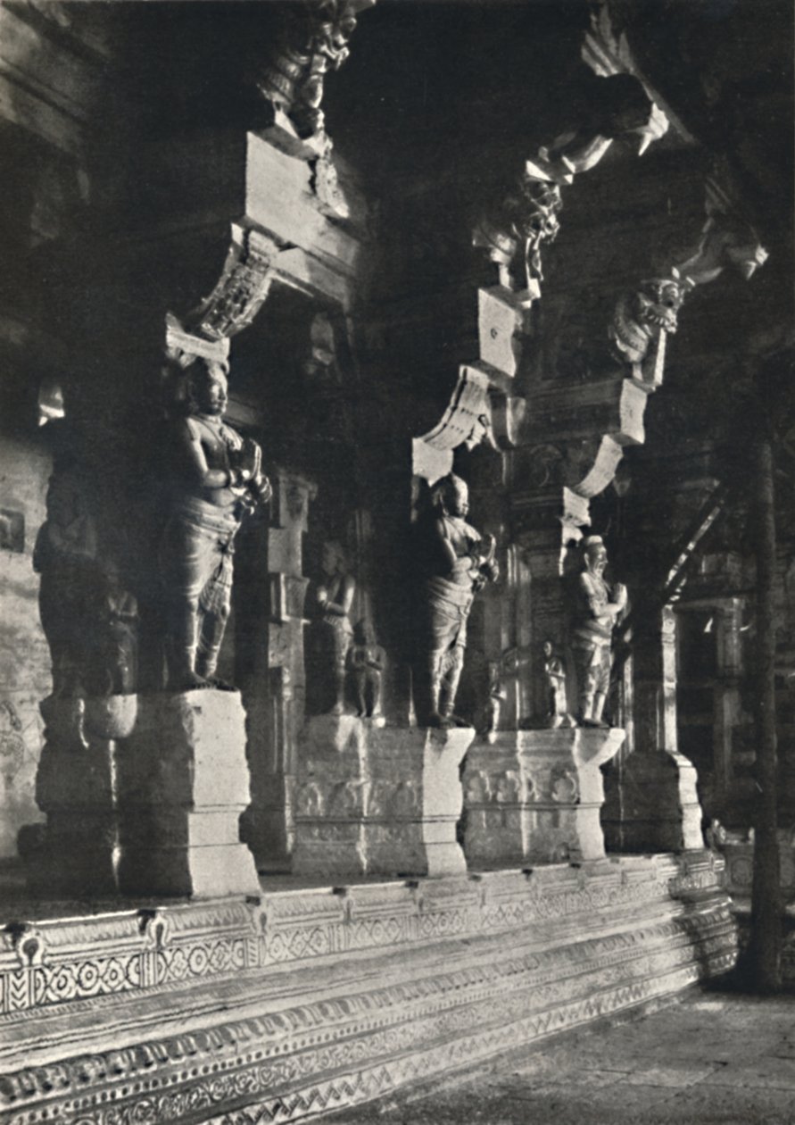 Wnętrze świątyni hinduistycznej, Cejlon, 1926 autorstwa Unbekannt