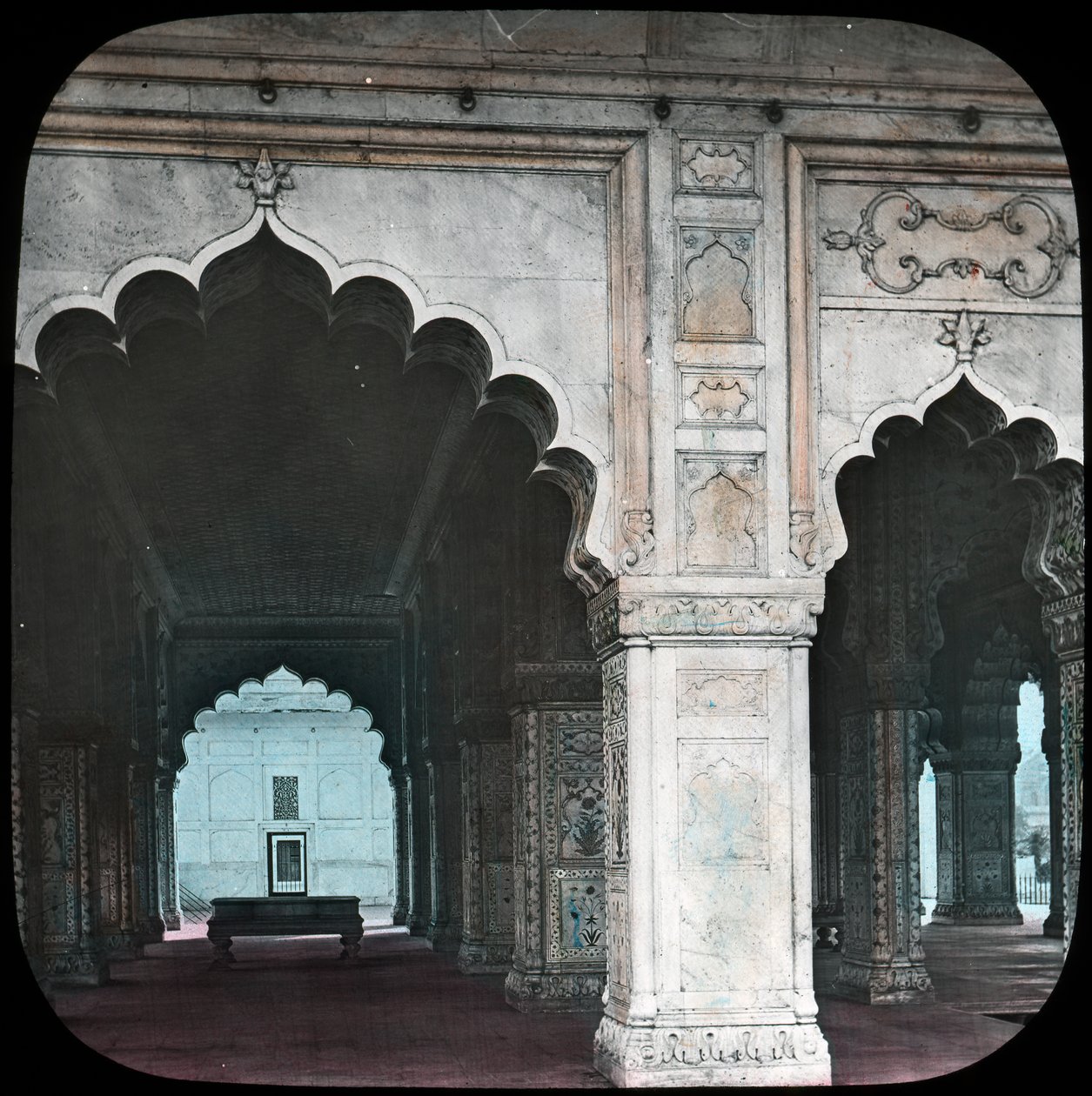 Wnętrze Diwan-i-Khas, Czerwony Fort, Delhi, Indie, koniec XIX lub początek XX wieku autorstwa Unbekannt