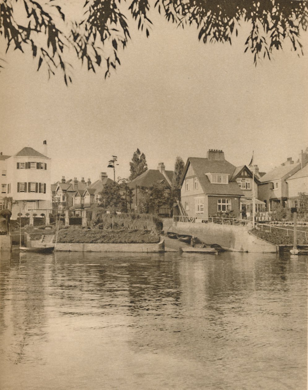 To tylko grosz do Twickenham Town: prom, który zainspirował słynną piosenkę, c1935. autorstwa Unbekannt