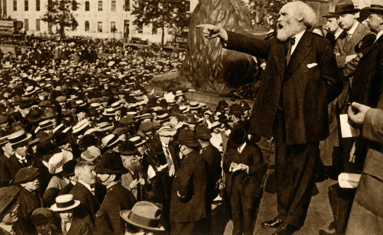 Keir Hardie wygłasza przemówienie na Trafalgar Square w Londynie, 2 sierpnia 1914, 1933. autorstwa Unbekannt