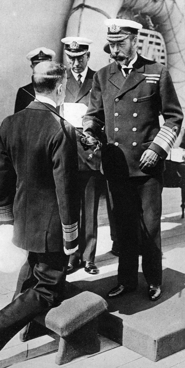 Rycerze króla Jerzego V wiceadmirała Pakenhama na pokładzie HMS Princess Royal, ok. 1930 r. autorstwa Unbekannt