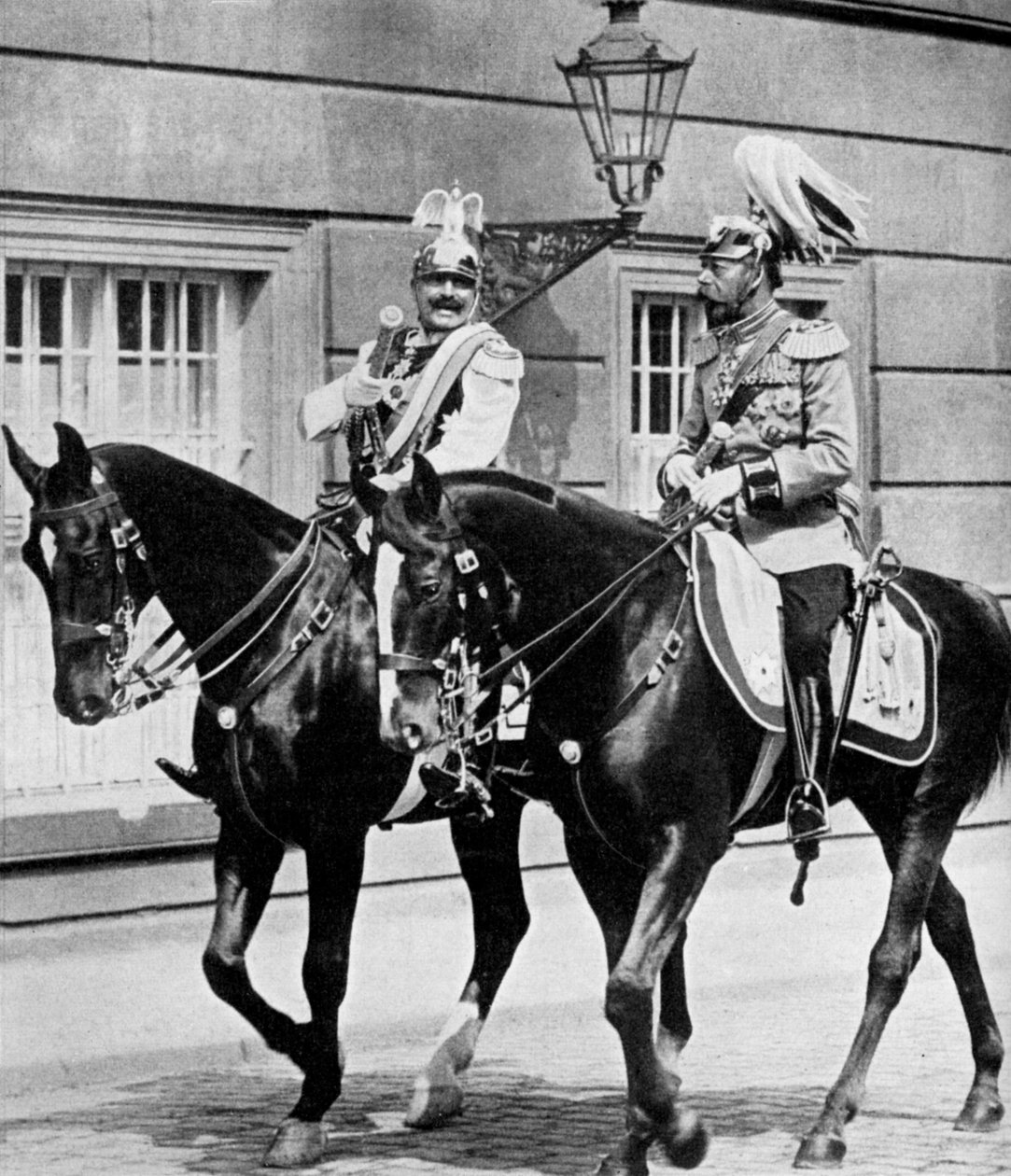 Król Jerzy V z Wielkiej Brytanii i Kaiser Wilhelm II z Niemiec, 1913 1951 autorstwa Unbekannt