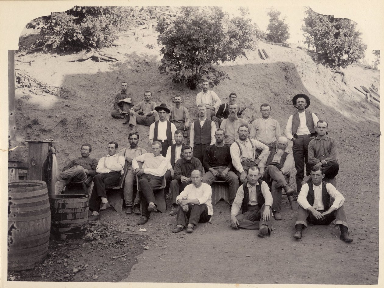 Załoga kopalni La Grange, Kalifornia, 1900. autorstwa Unbekannt