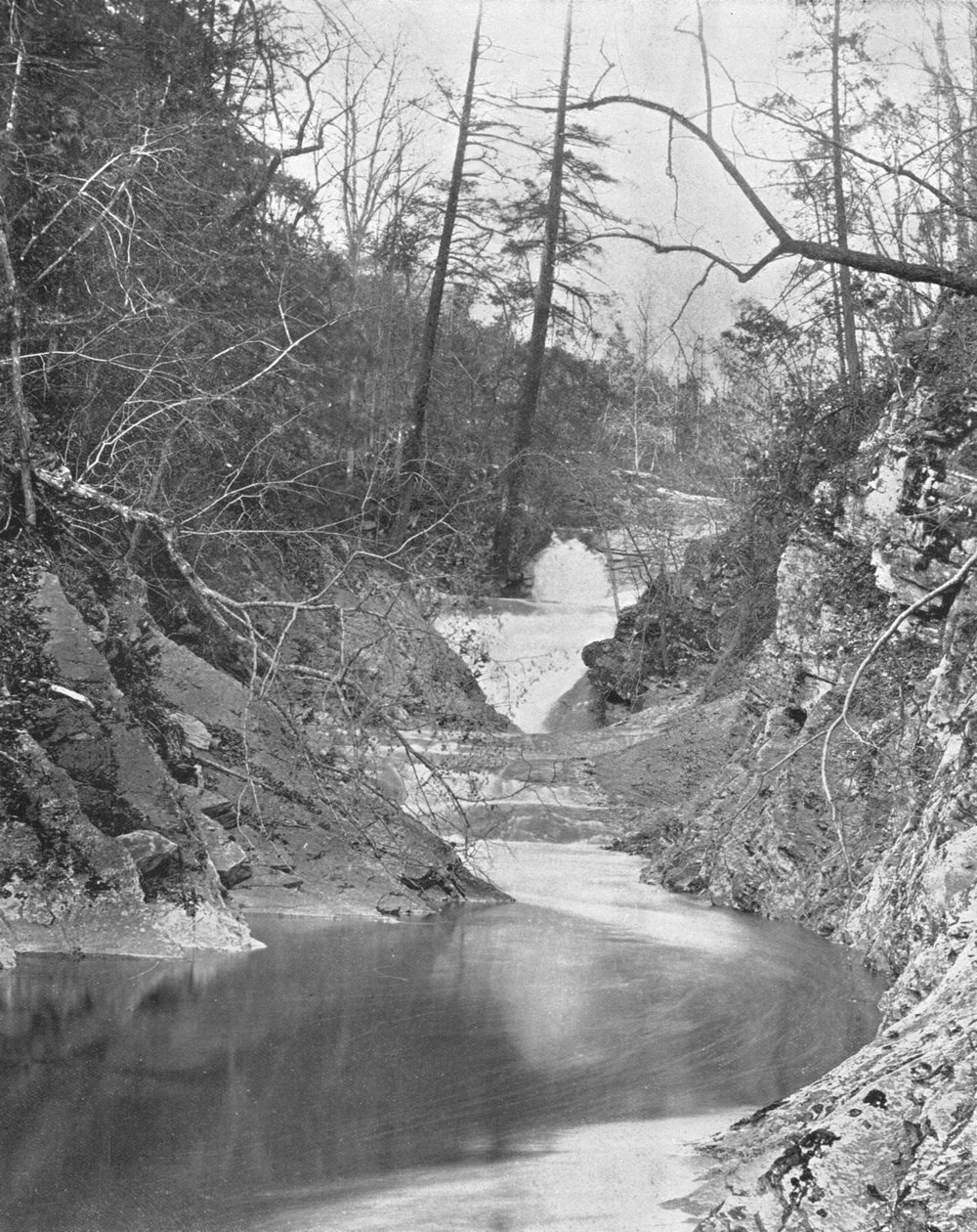 Lace Waterfalls and Dragons Pool, Natural Bridge, Virginia, USA, ok. 1900. autorstwa Unbekannt