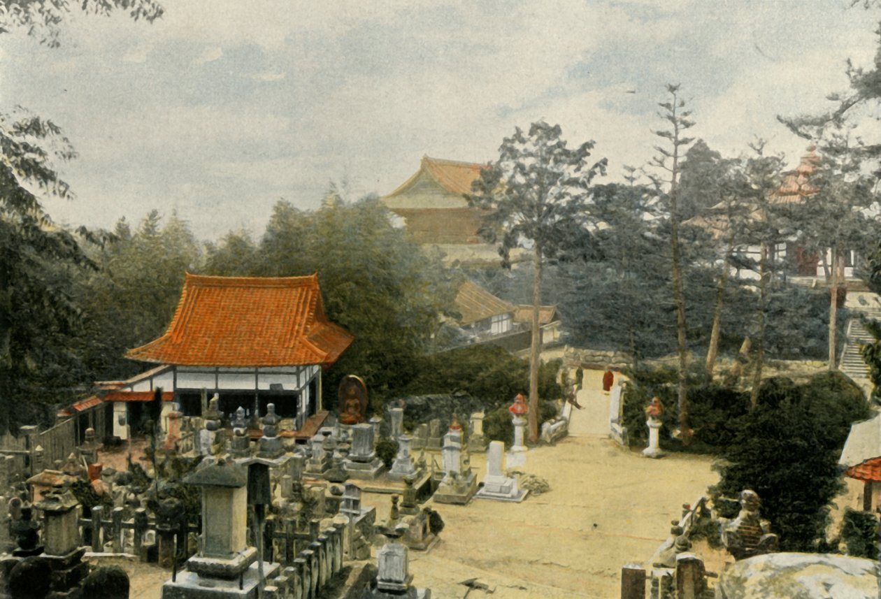 Le Cimetiere Kurodani a Kioto, Tombes Sculptees, Nagrobki na cmentarzu Kurodani, Kioto, 1900. autorstwa Unbekannt