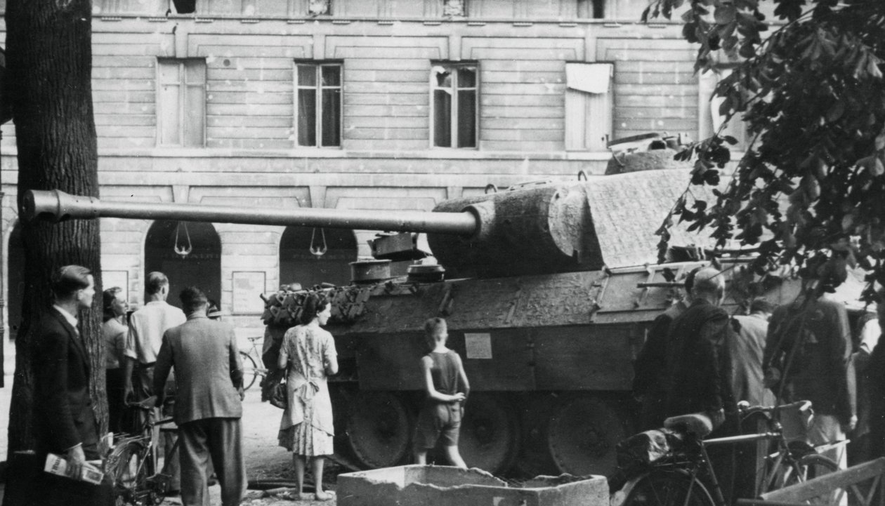 Wyzwolenie Paryża, sierpień 1944 autorstwa Unbekannt