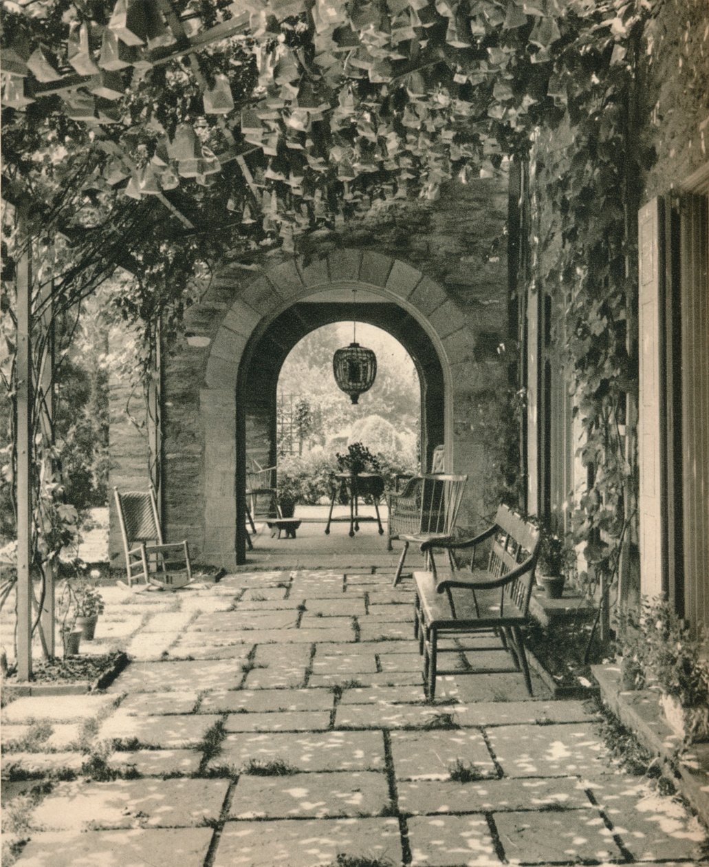 Taras mieszkalny, wiejski dom pana W. Griffina Gribbela, Chestnut Hill, Filadelfia, ok. 1928 r. autorstwa Unbekannt