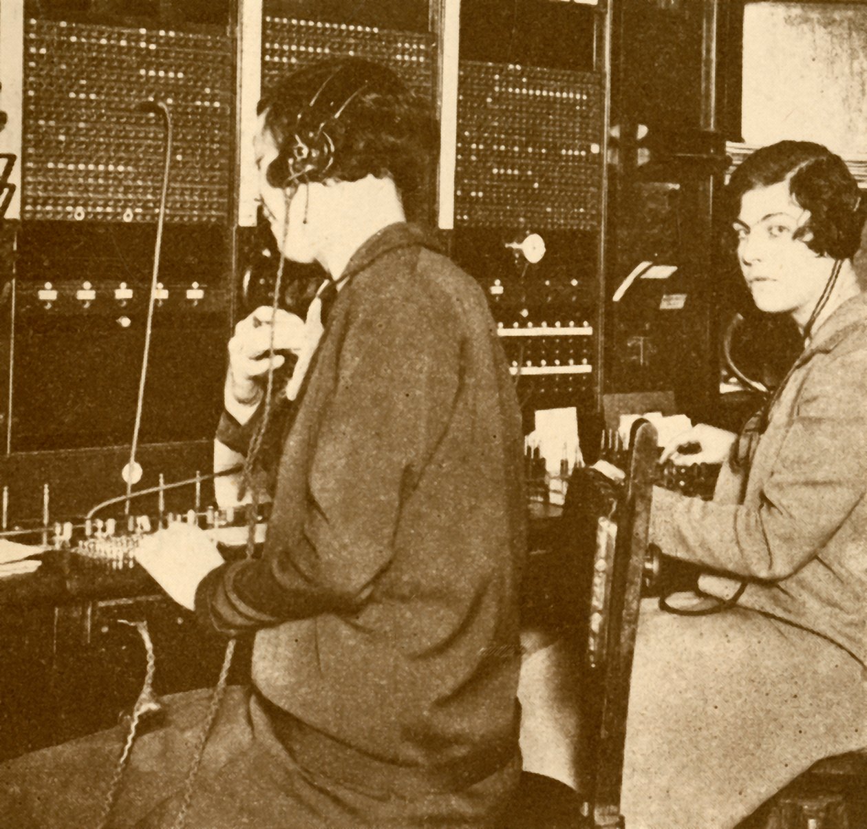 Serwis telefoniczny Londyn-Nowy Jork, c1930. autorstwa Unbekannt