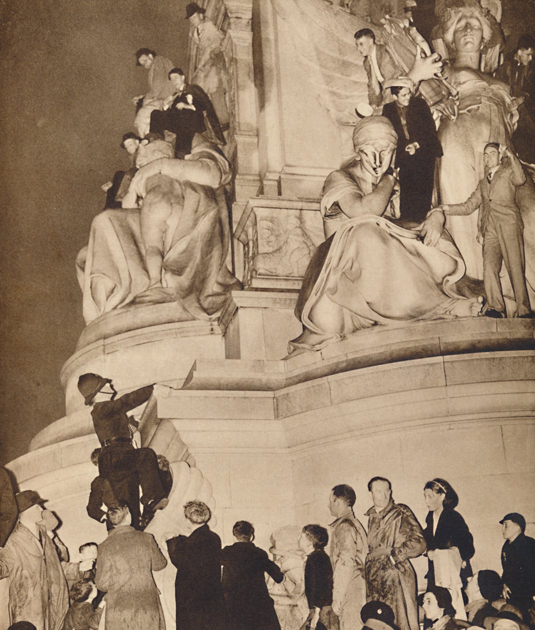 Londyńska trybuna, 1937 autorstwa Unbekannt