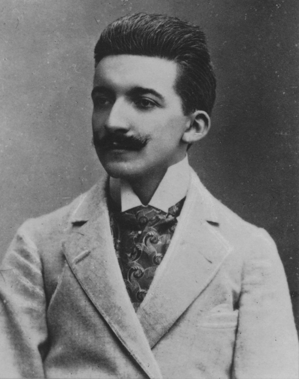Louys, ok. 1893 r. autorstwa Unbekannt