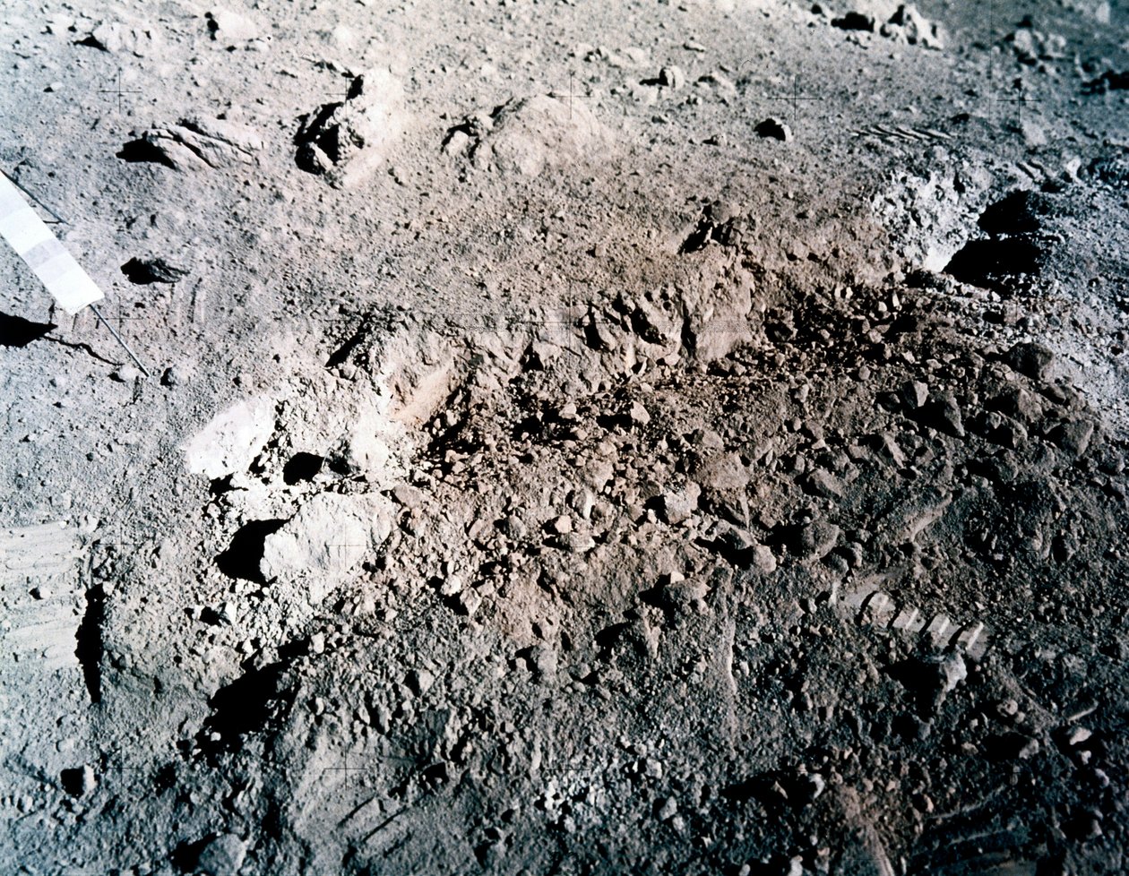 Załogowy lot kosmiczny, USA, Apollo 17 Pomarańczowa gleba na Księżycu autorstwa Unbekannt
