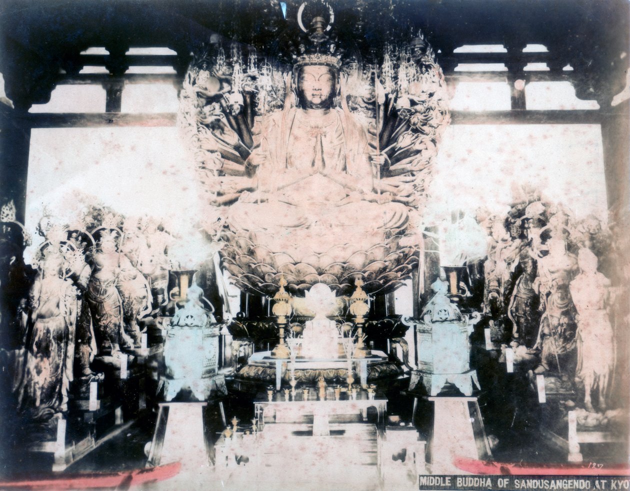 Środkowy Budda, Świątynia Sanjusangendo, Kioto, Japonia autorstwa Unbekannt