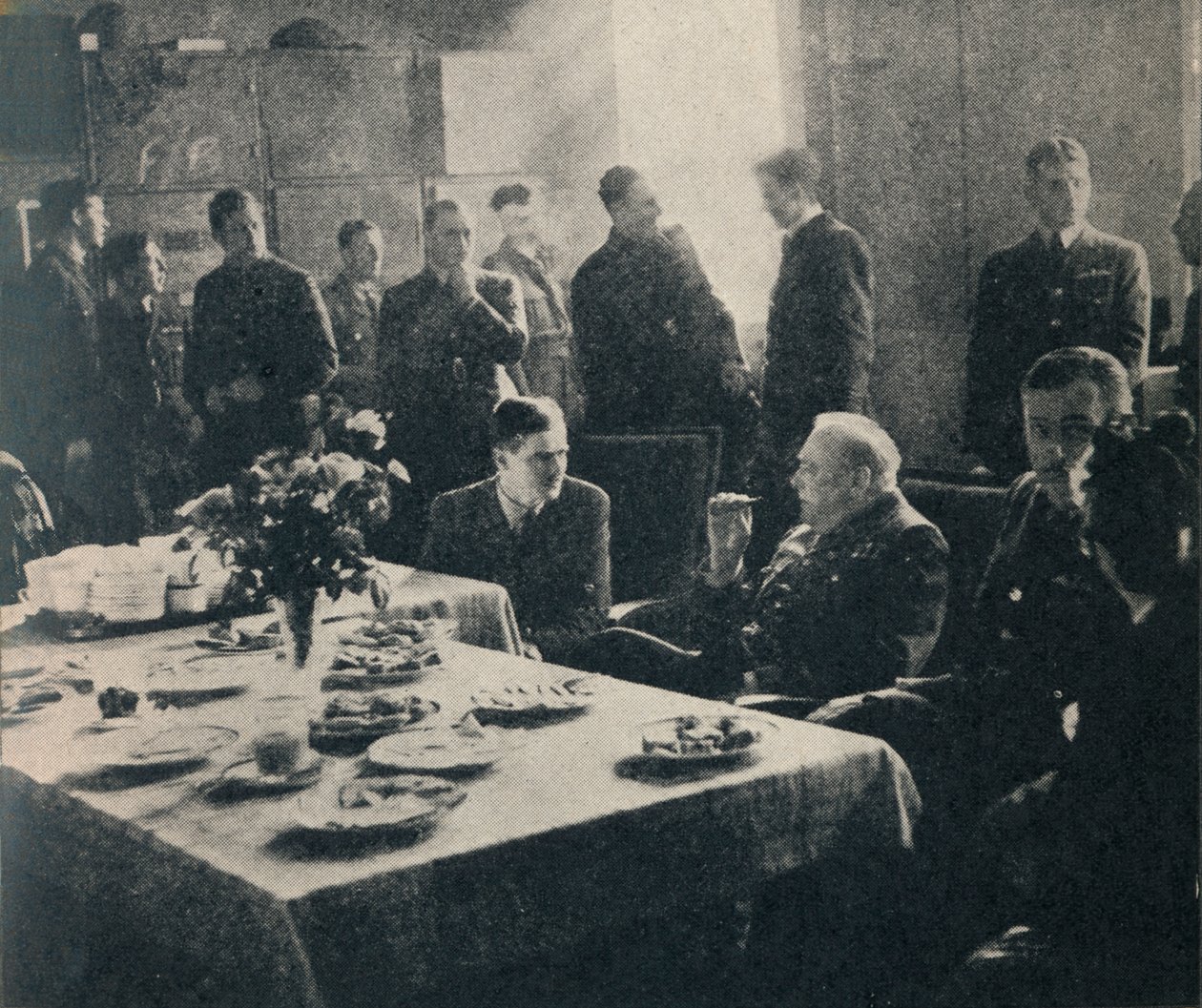 Pan Churchill z R.A.F. - 615 Dywizjon Myśliwski, lata 40., 1945. autorstwa Unbekannt