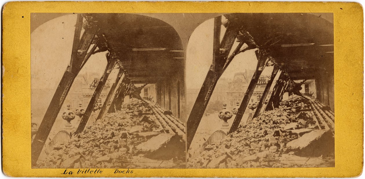 Gmina Paryż (1871): widok na nabrzeża Villette. Fotografia anonimowa. Druk na kartonie. Ciemny. 17x6 cm autorstwa Unbekannt