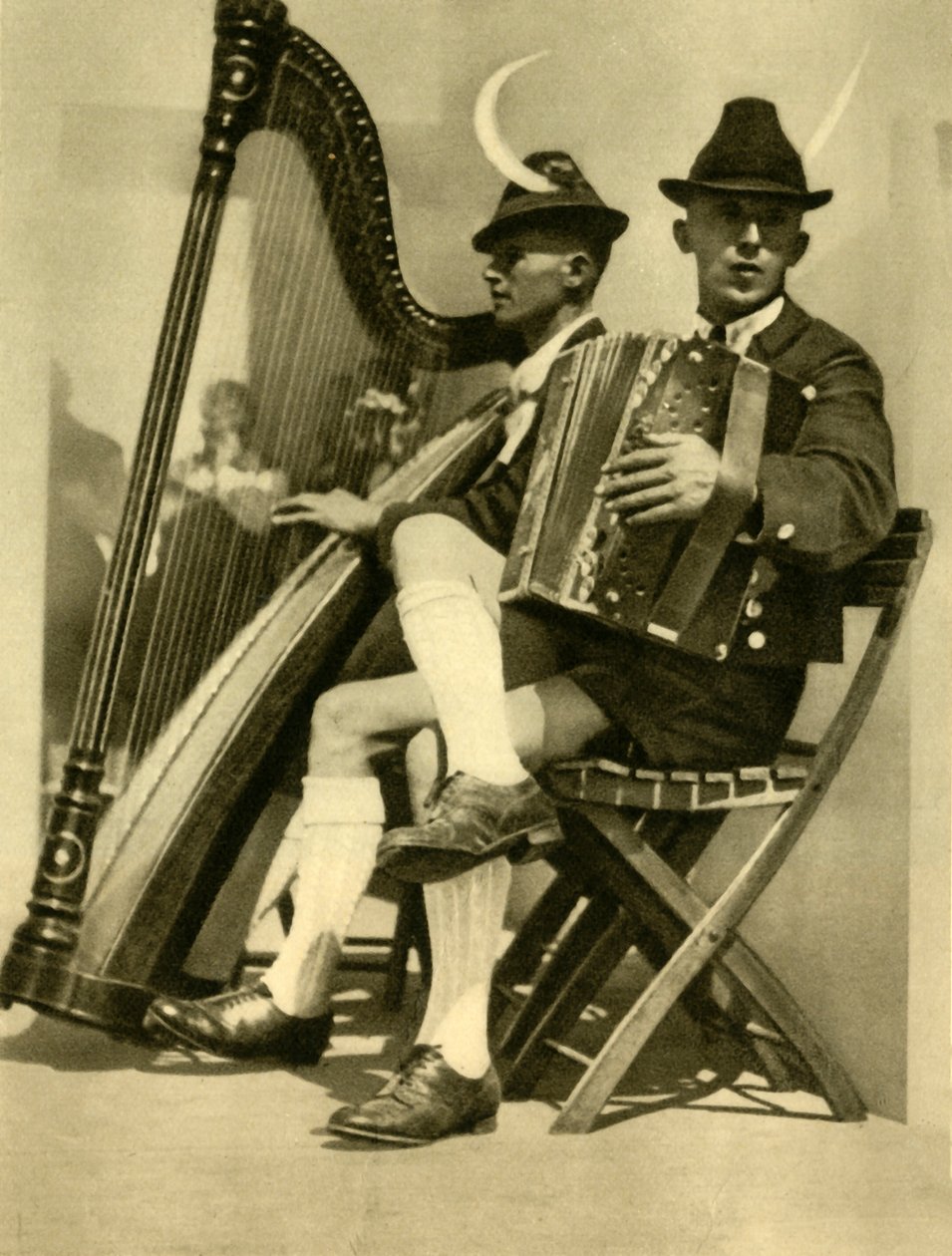 Muzycy, Tyrol, Austria, ok. 1935. autorstwa Unbekannt