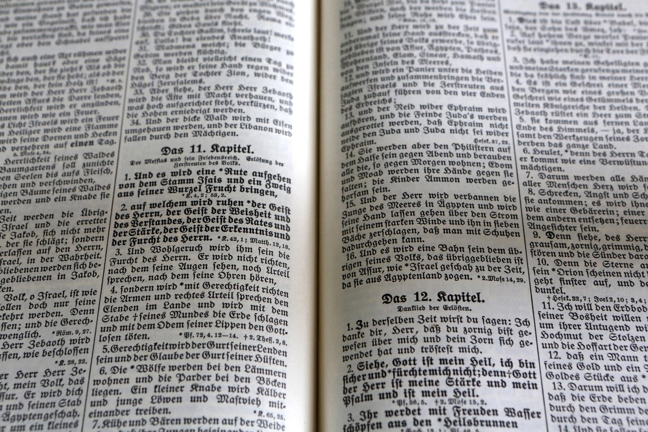 Obersteinbach, Bas-Rhin, Francja, 29.05.2014 - Biblia. Świątynia luterańska. autorstwa Unbekannt
