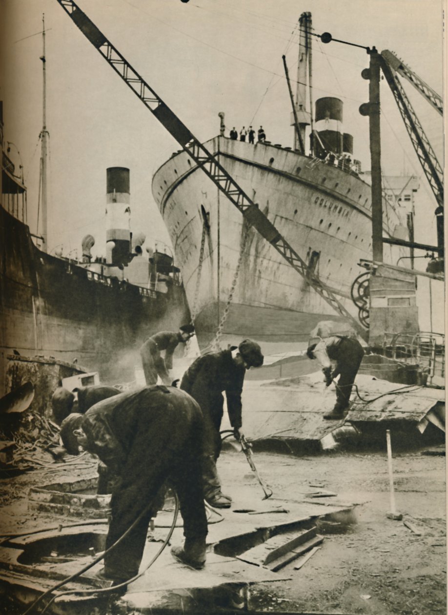Na Zatoce Forth. Złamanie statku w Boness West Lothian, 1937 autorstwa Unbekannt