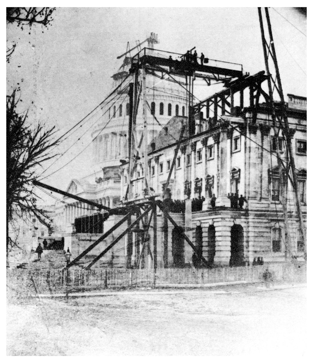 Jedno ze skrzydeł Kapitolu na ukończeniu, Waszyngton DC, USA, ok. 1860 1955 r autorstwa Unbekannt