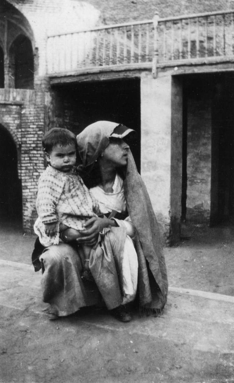 Perska kobieta i dziecko, 1917-1919 autorstwa Unbekannt