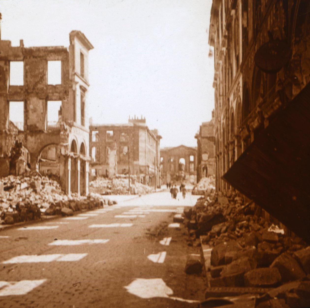 Place Royal, Reims, północna Francja, c1914-c1918 autorstwa Unbekannt