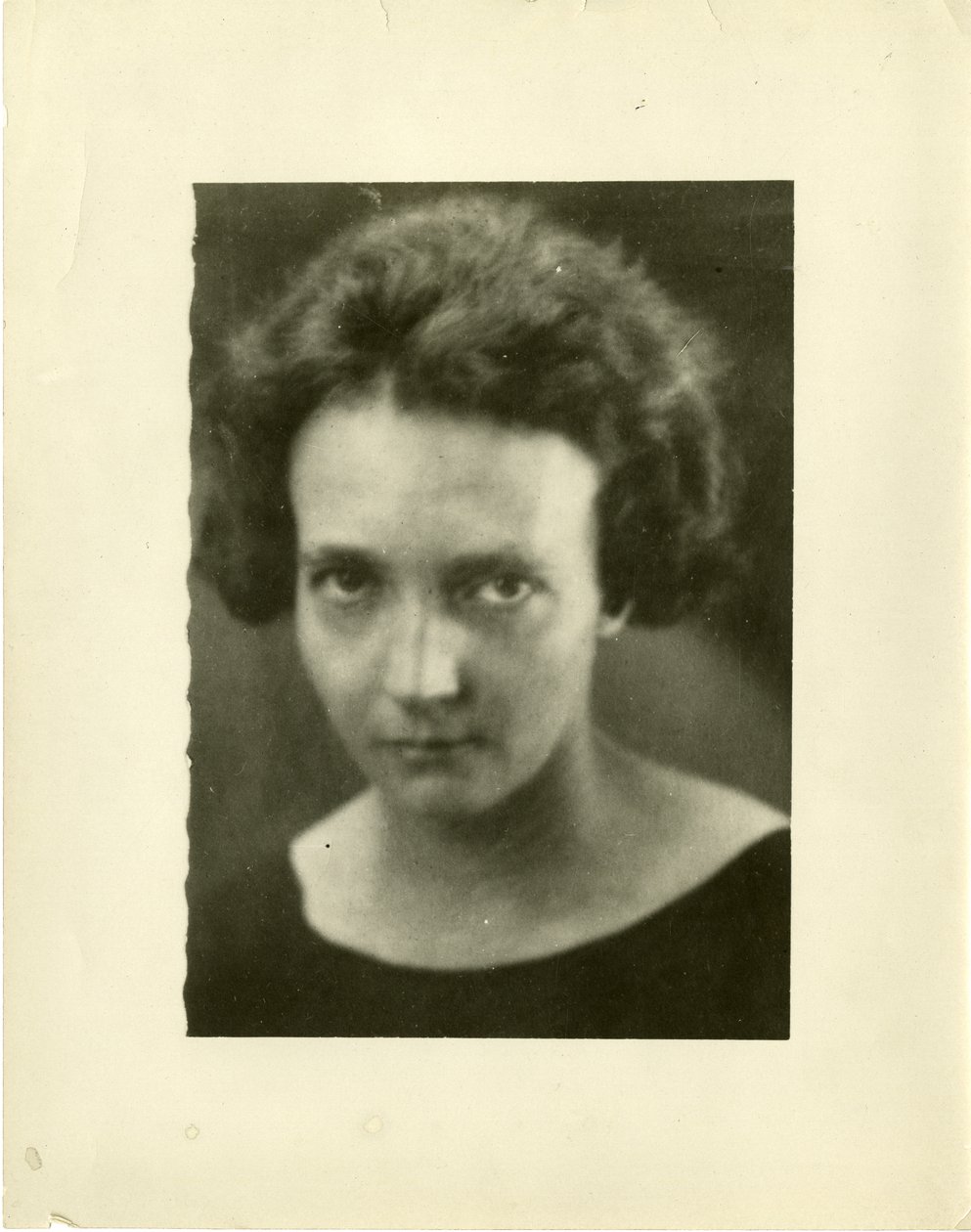 Portret Ireny Joliot-Curie 1897-1956 autorstwa Unbekannt