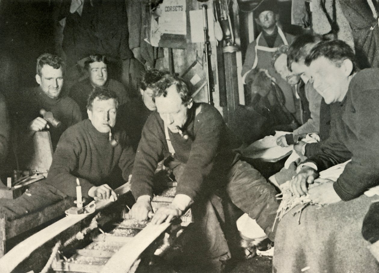 Przygotowanie sań zimą 1908, 1909 autorstwa Unbekannt