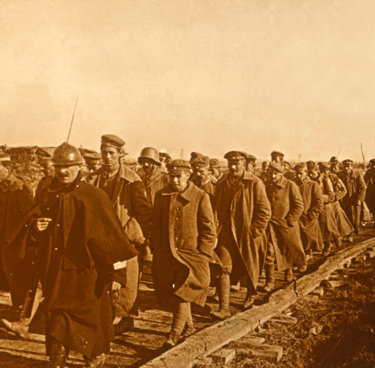 Jeńcy wojenni, c1914-c1918 autorstwa Unbekannt