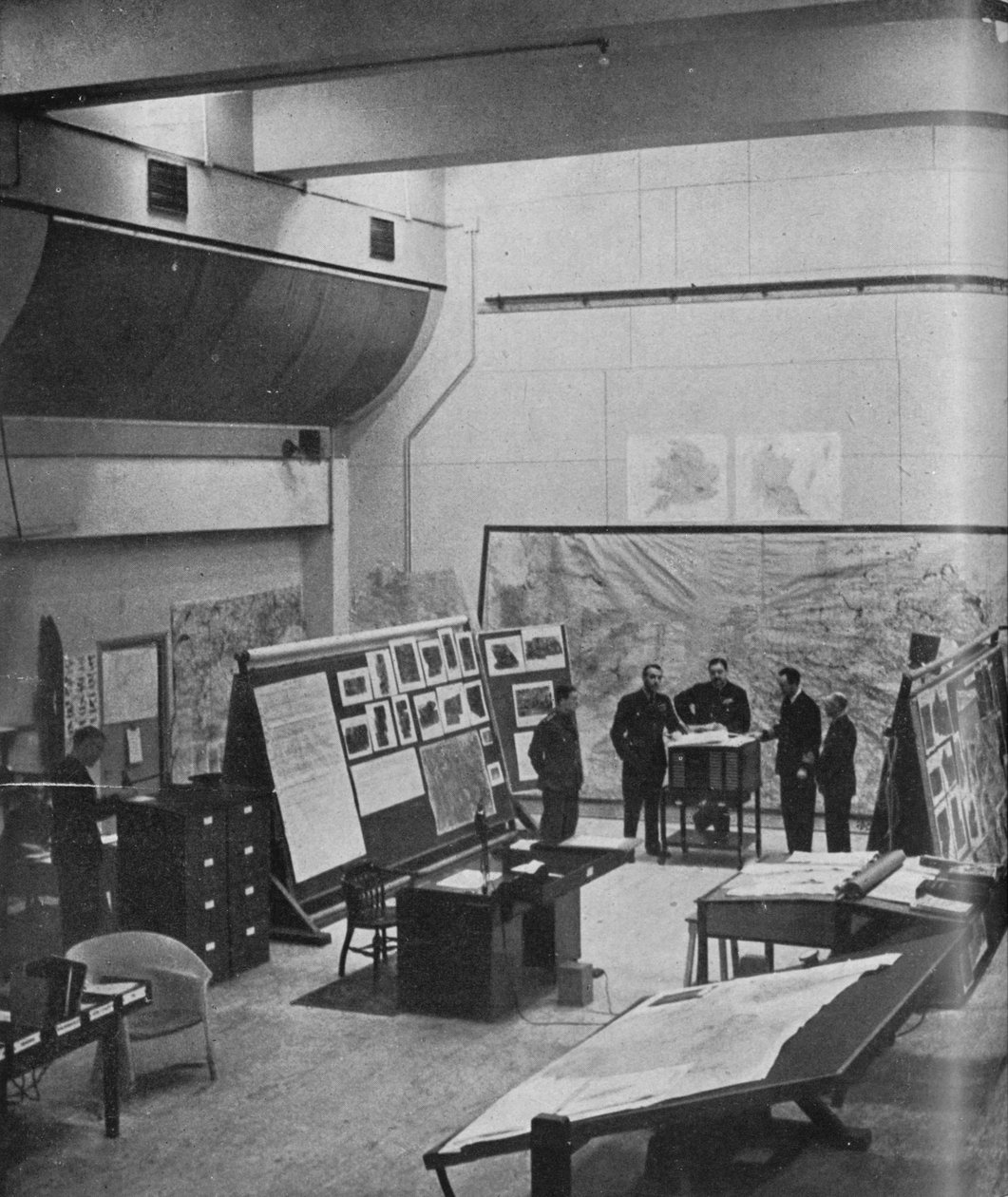 Sala operacyjna Dowództwa Bombowego RAF, 1941 autorstwa Unbekannt