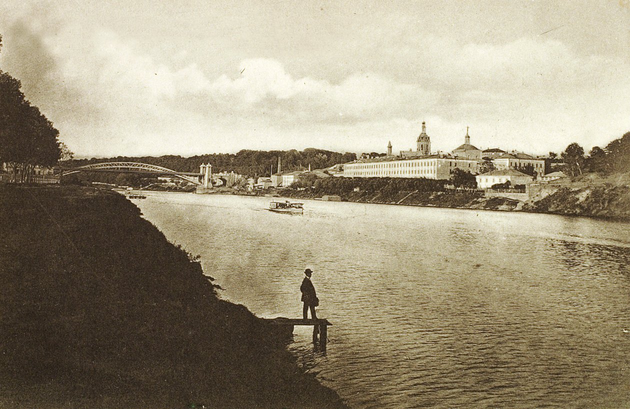 Most kolejowy i Klasztor Nowodziewiczy Klasztor Nowych Dziewic, Moskwa, Rosja, lata 1910. autorstwa Unbekannt