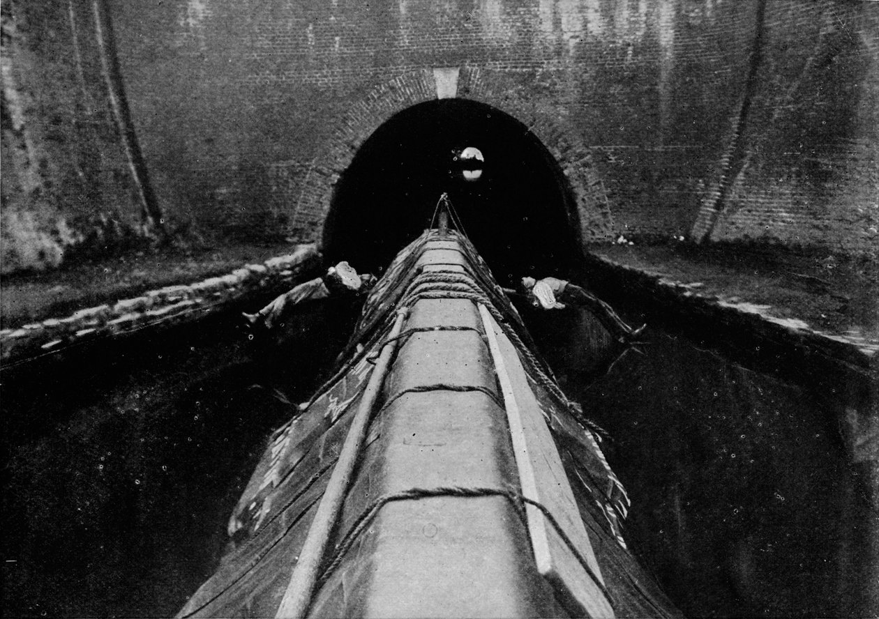 Gotowy do rozpoczęcia leggingu na kanale, Londyn, ok. 1890 r. 1903 autorstwa Unbekannt