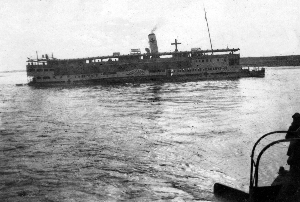 Łódź po rzece Czerwonego Krzyża płynąca w górę rzeki Tygrys, Mezopotamia, I wojna światowa, 1918 r. autorstwa Unbekannt