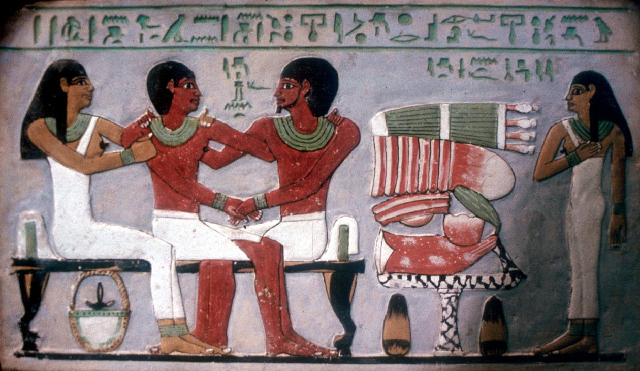 Relief Imn-Hat siedzącego z żoną i synem przed ofiarą, Teby, c2050-c1786 pne autorstwa Unbekannt