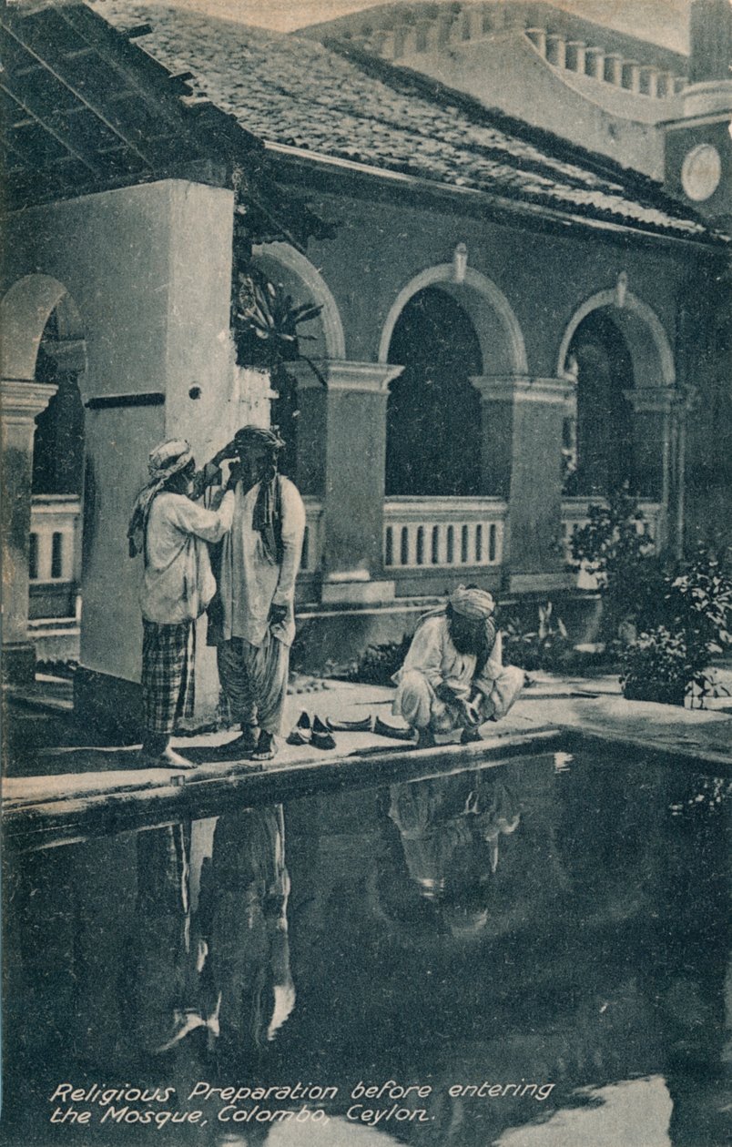 Przygotowanie religijne przed wejściem do meczetu, Kolombo, Cejlon, ok. 1910. autorstwa Unbekannt