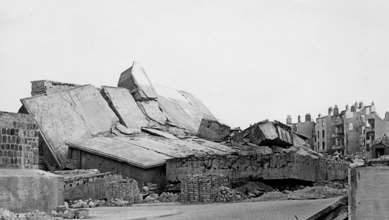 Szczątki długopisu U-Boota, Kilonia, Niemcy, c1945-c1965 autorstwa Unbekannt